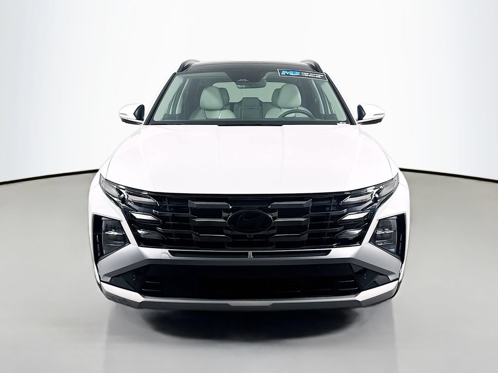 Used 2025 Hyundai Tucson Limited FWD image 2