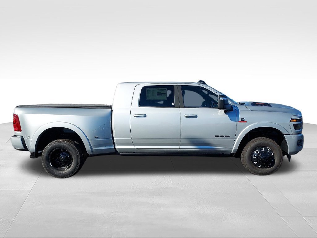 New 2027 RAM 3500 Limited AWD/4WD image 6