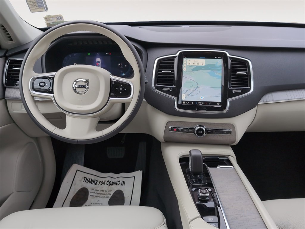 New 2025 Volvo XC90 B6 Plus w/ Protection Package Premier image 10