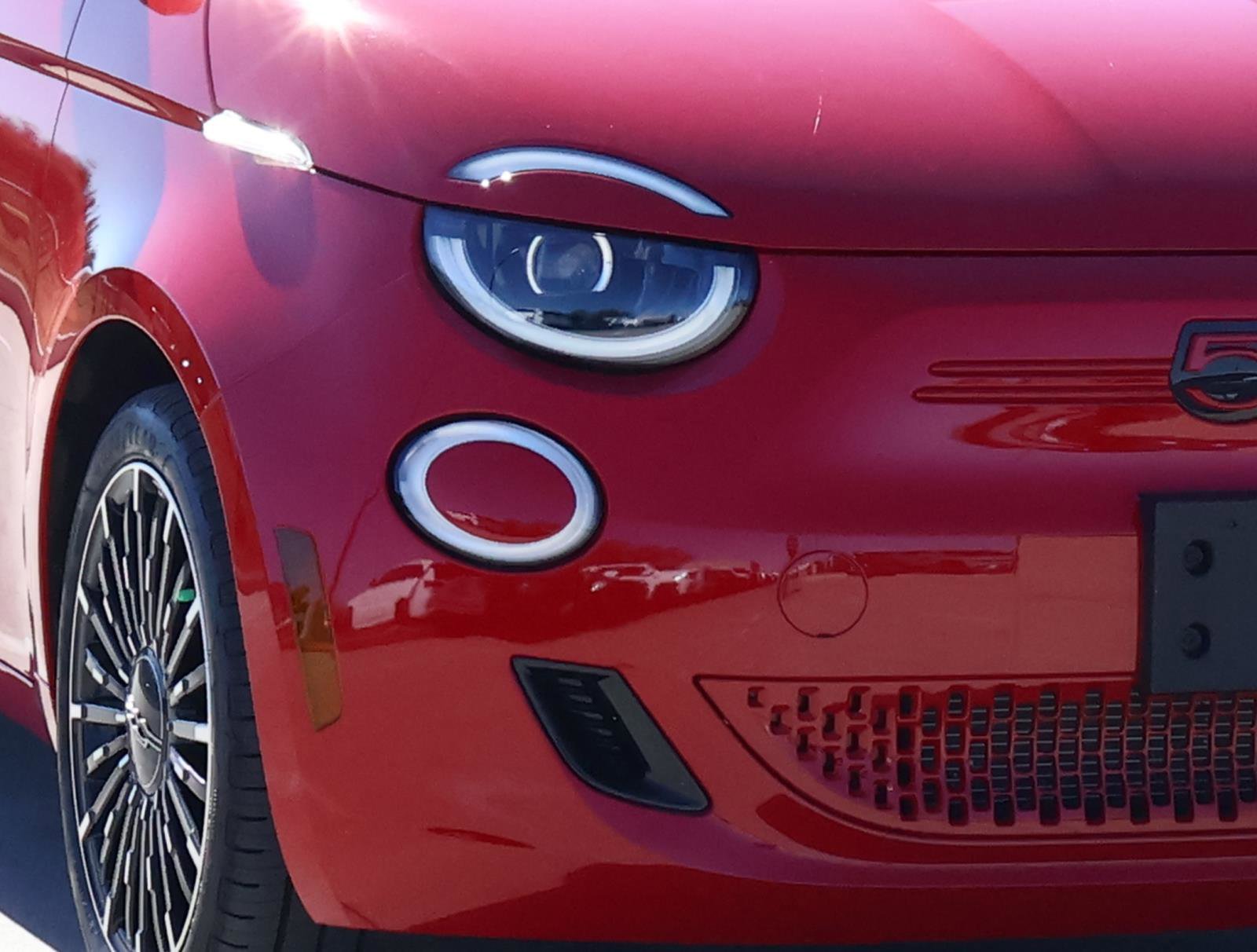 Used 2024 FIAT 500 e (RED) image 7