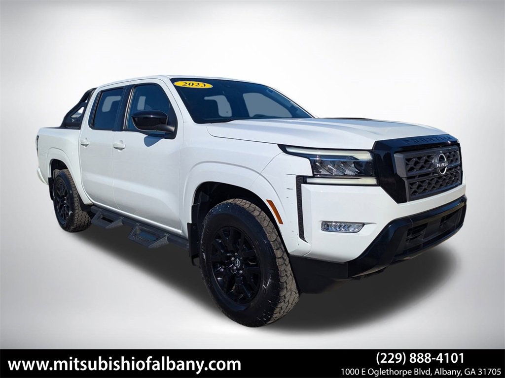 Used 2023 Nissan Frontier SV w/ Midnight Edition Package image 1