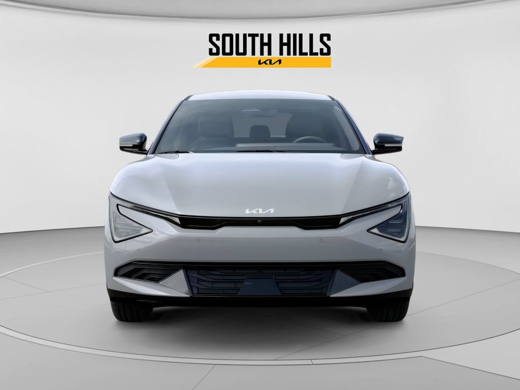 New 2026 Kia EV6 Light RWD image 2