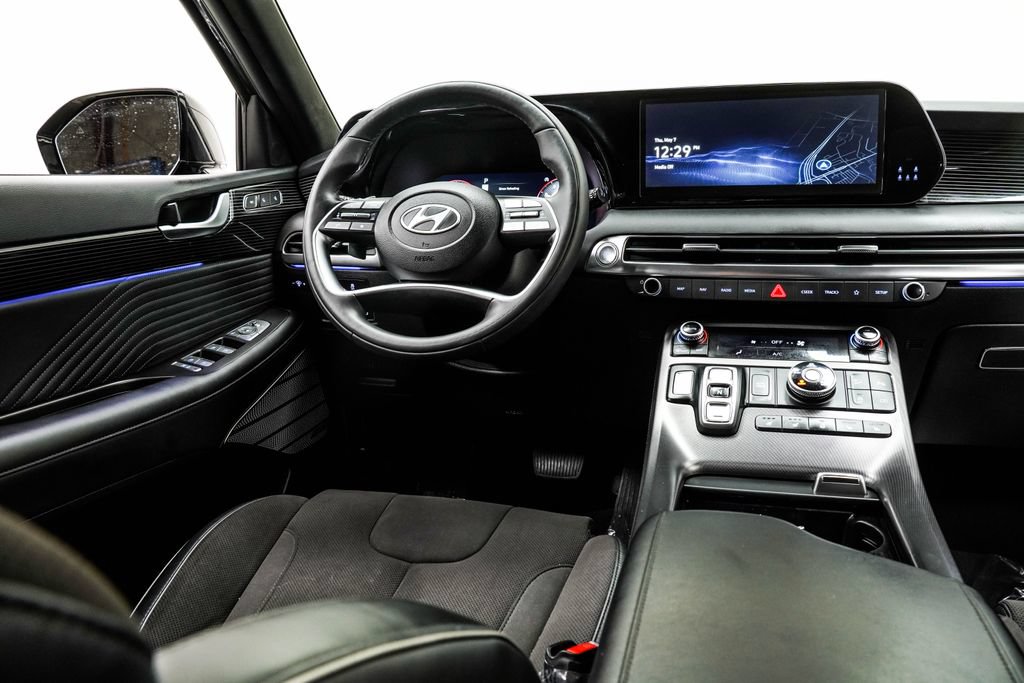 Used 2025 Hyundai Palisade Calligraphy AWD/4WD image 25
