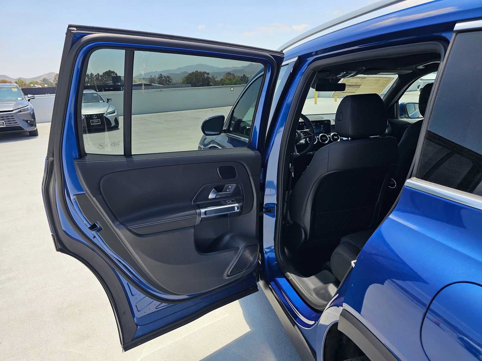 New 2026 Mercedes-Benz GLB 250 image 15