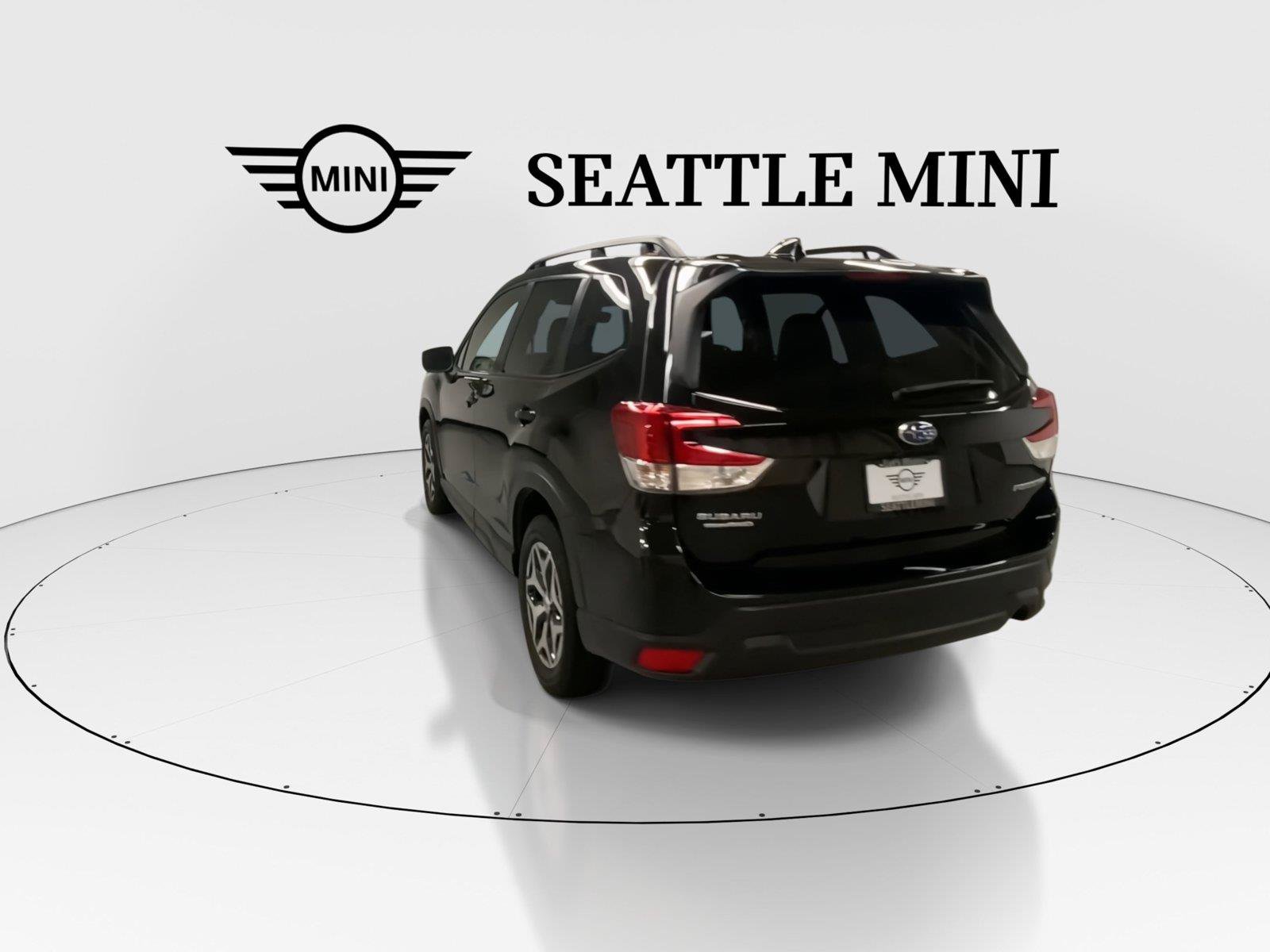 Used 2024 Subaru Forester Premium AWD/4WD image 9
