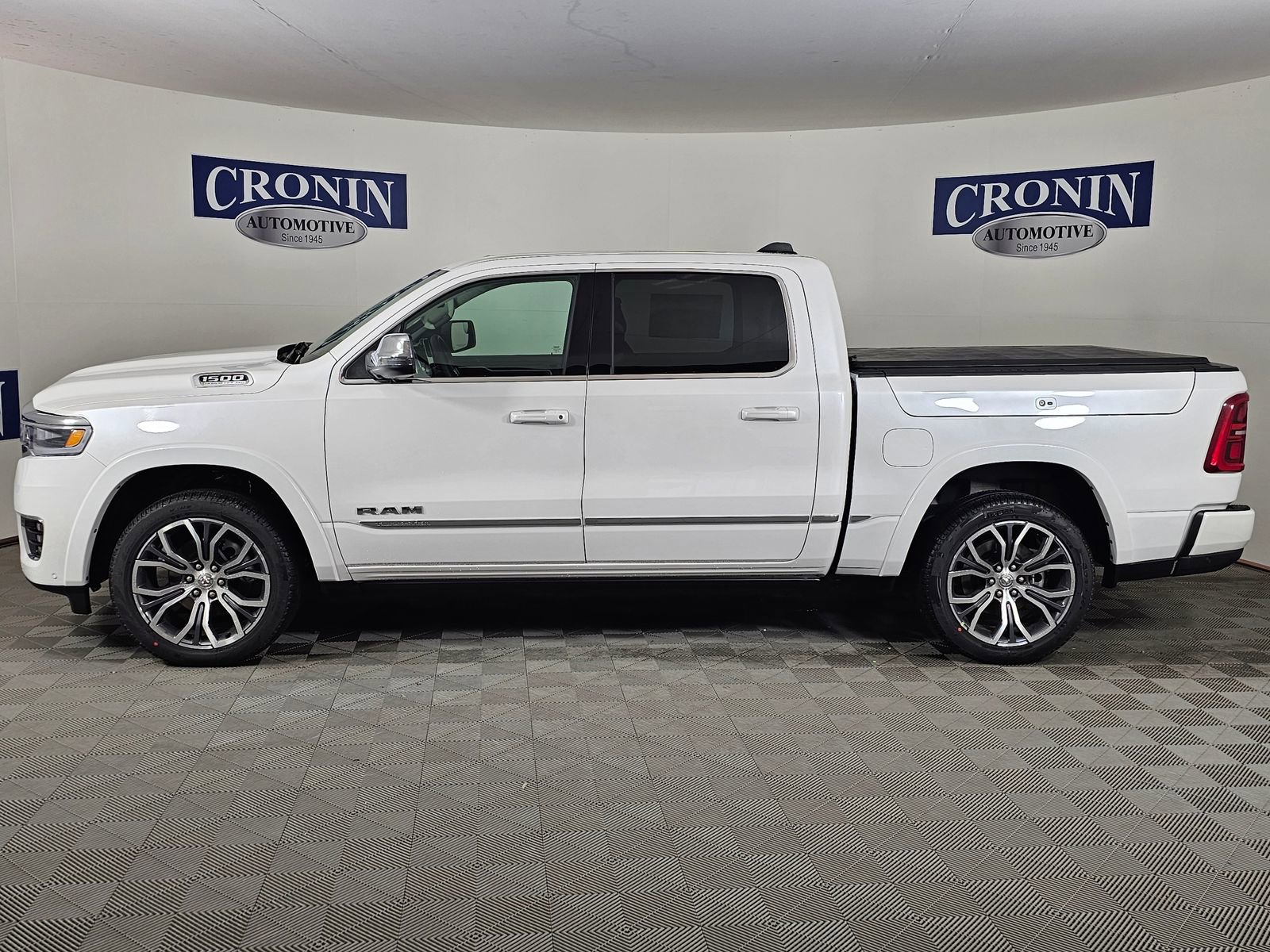 New 2026 RAM 1500 Tungsten w/ Trailer Tow Group image 2