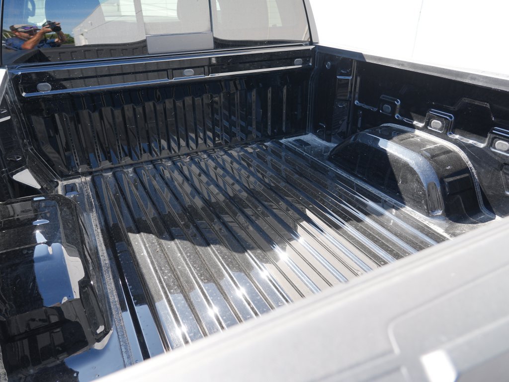Certified 2023 Chevrolet Silverado 1500 LT w/ Convenience Package II AWD/4WD image 26