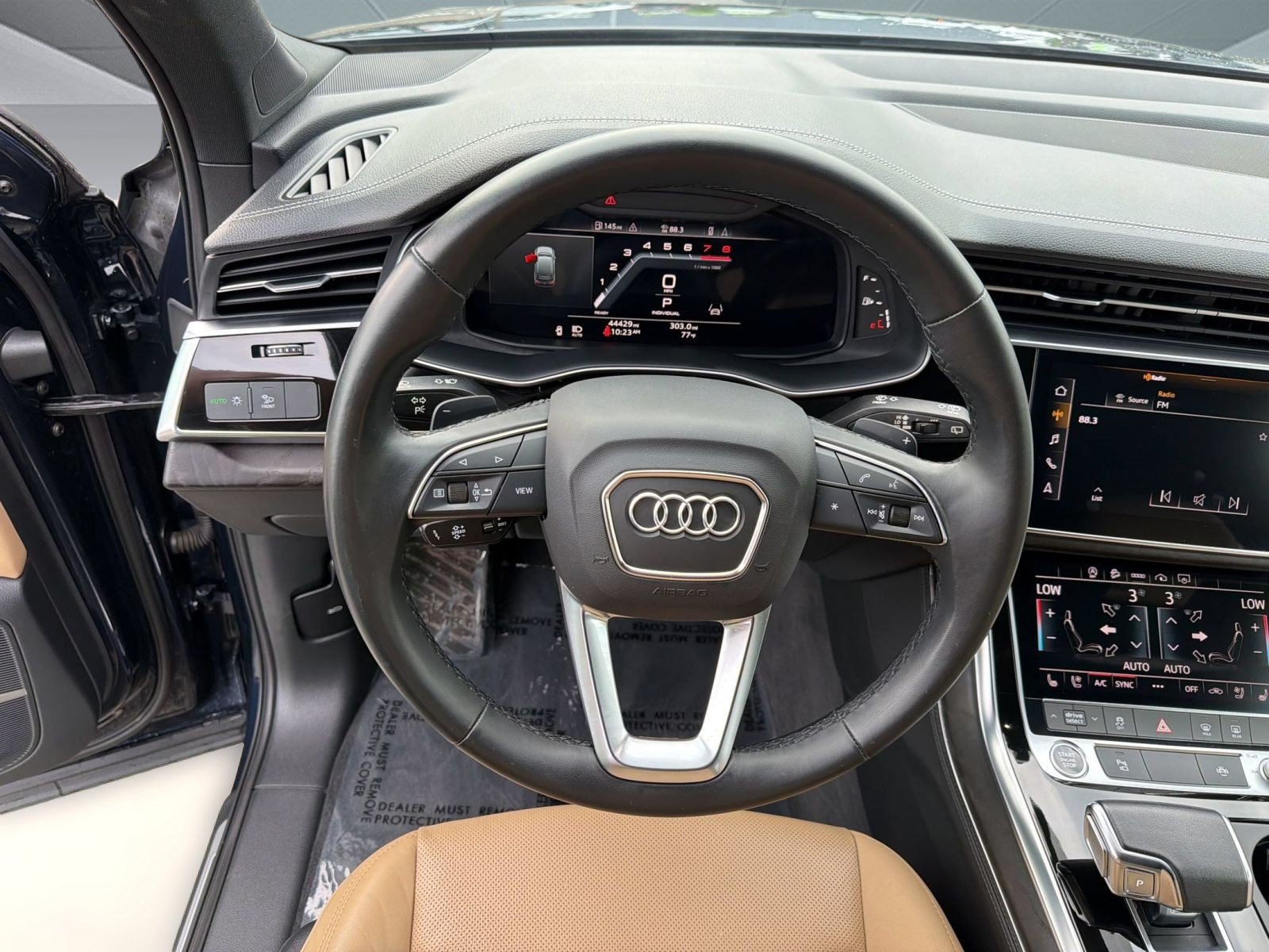 Used 2023 Audi Q7 3.0T Premium Plus w/ Premium Plus Package AWD/4WD image 11