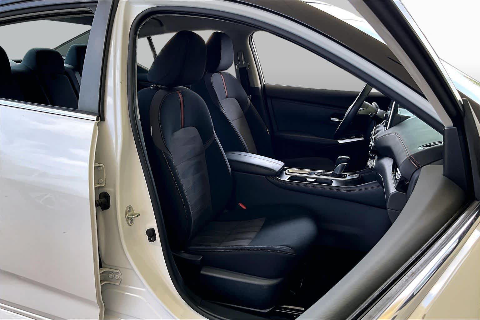 Used 2021 Nissan Sentra SR FWD image 8