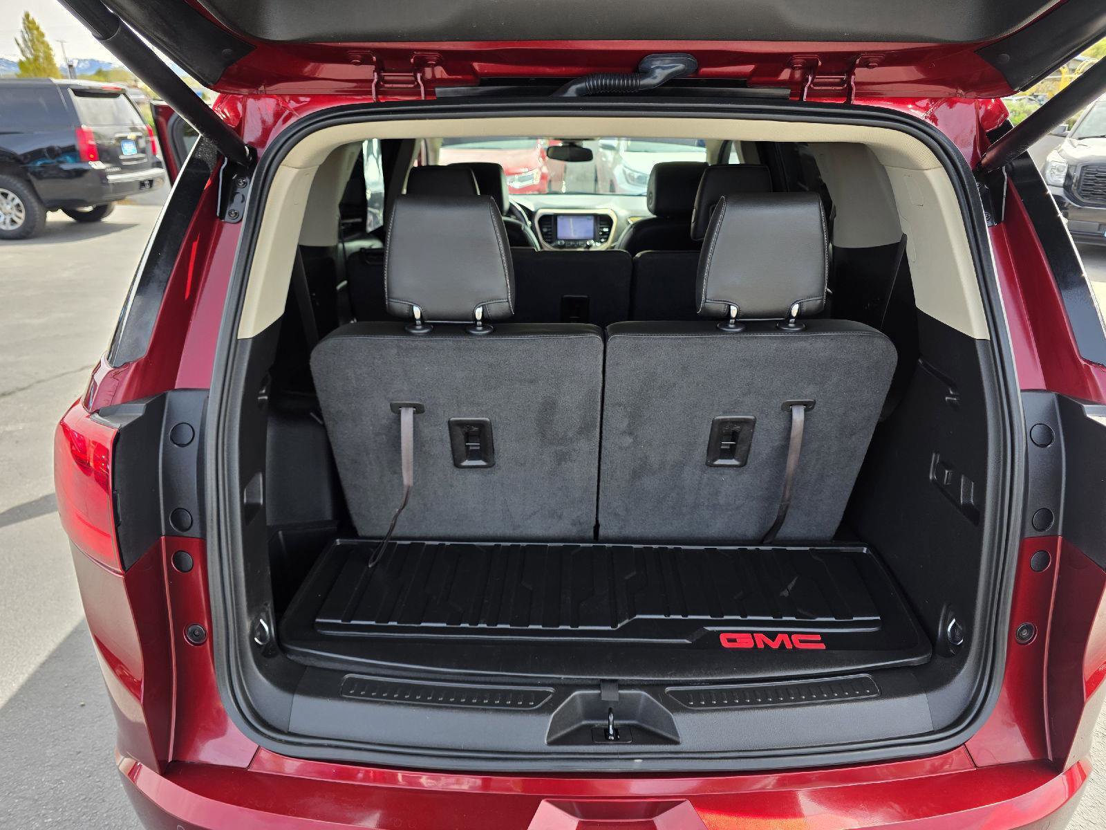 Used 2018 GMC Acadia Denali AWD/4WD image 26