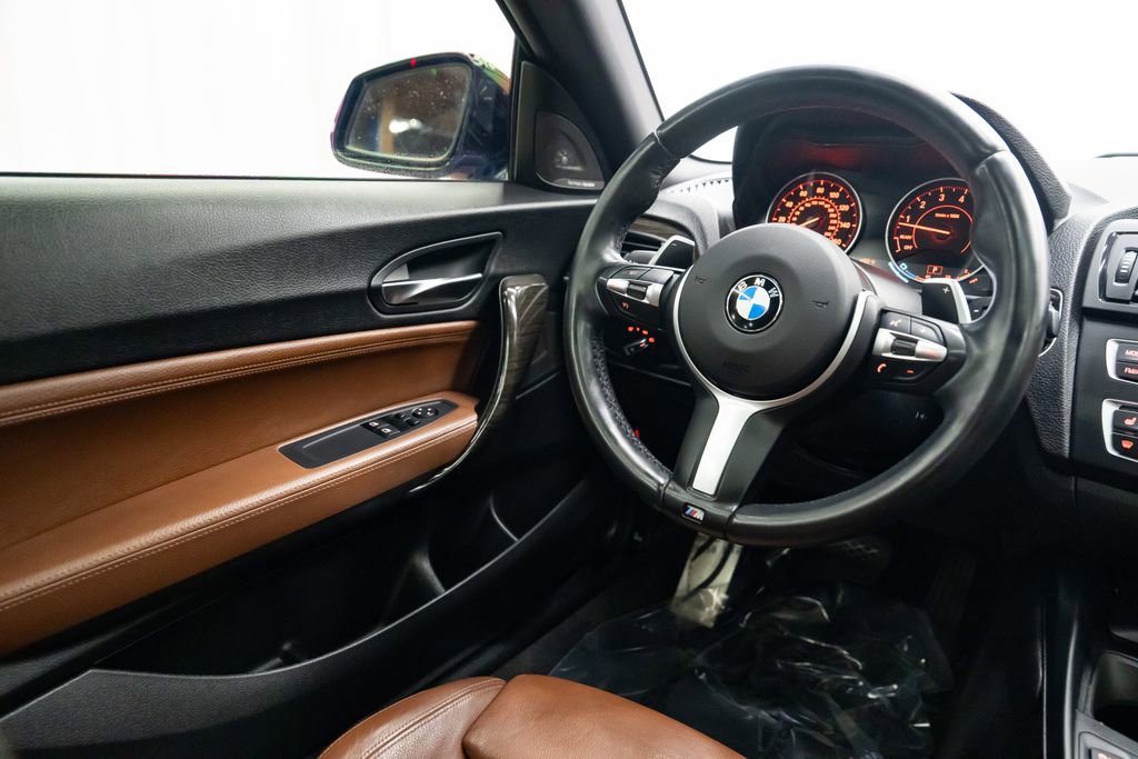 Used 2015 BMW M235i xDrive Coupe image 11