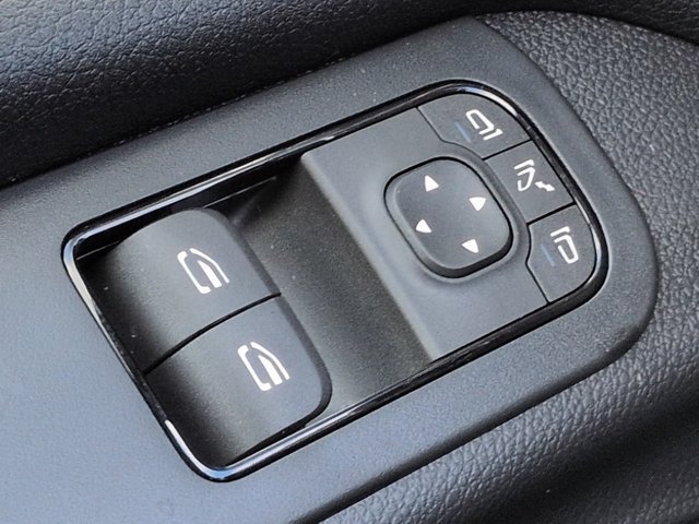 New 2026 Mercedes-Benz Sprinter 2500 image 24