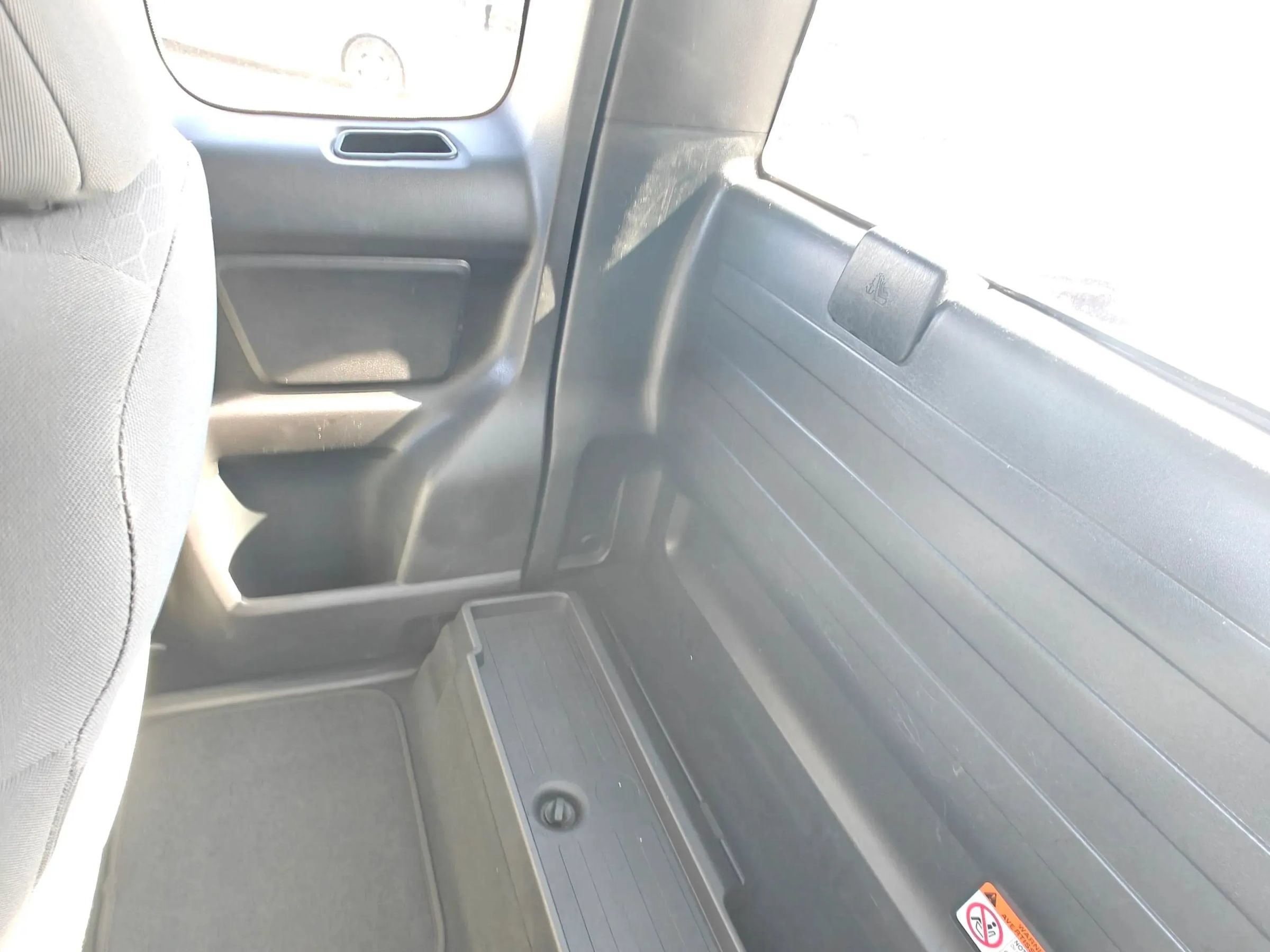 Used 2017 Toyota Tacoma SR RWD image 28