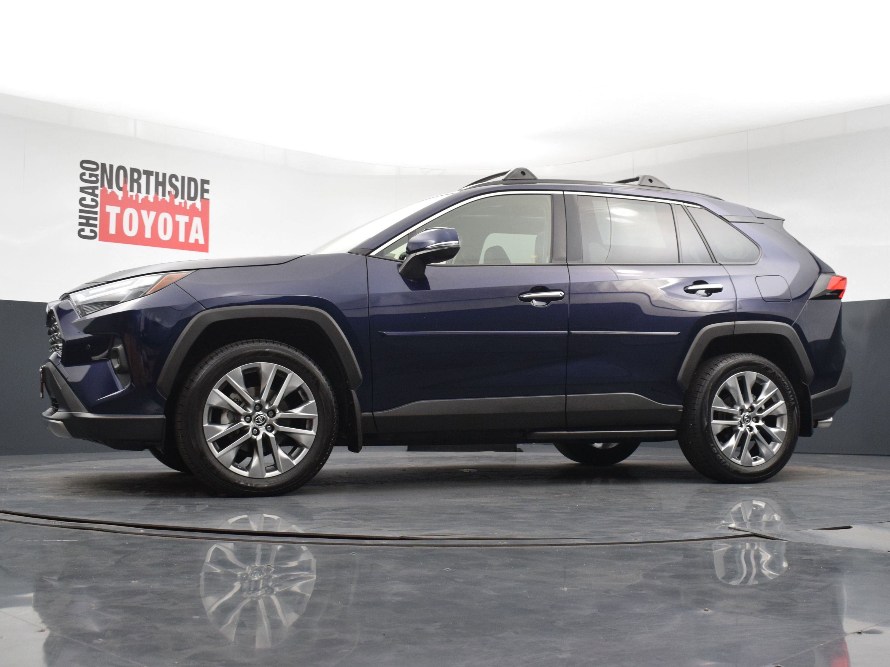 Used 2024 Toyota RAV4 Limited w/ Advanced Technology Package AWD/4WD image 34