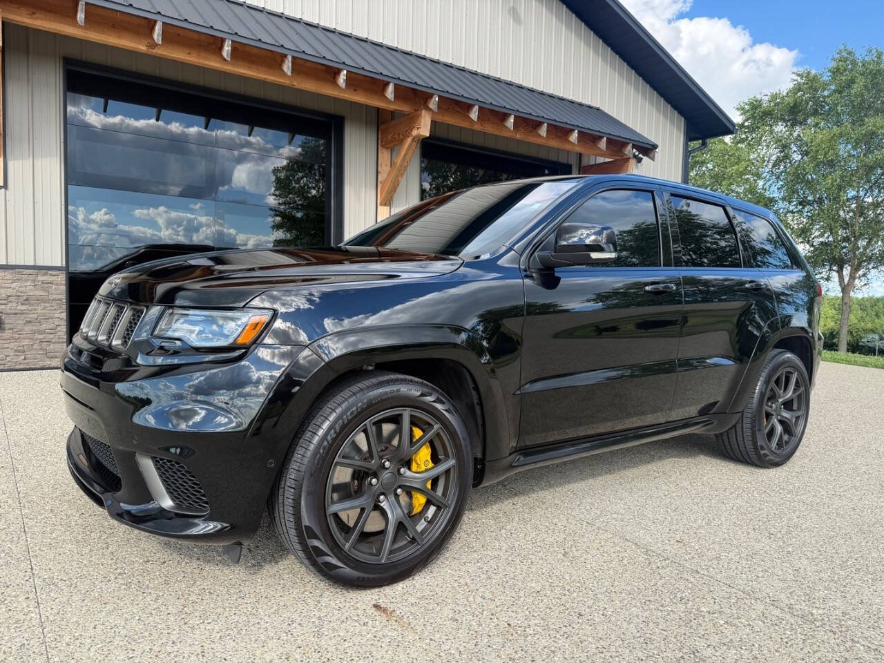 Used 2018 Jeep Grand Cherokee Trackhawk w/ Trailer Tow Group IV AWD/4WD image 1