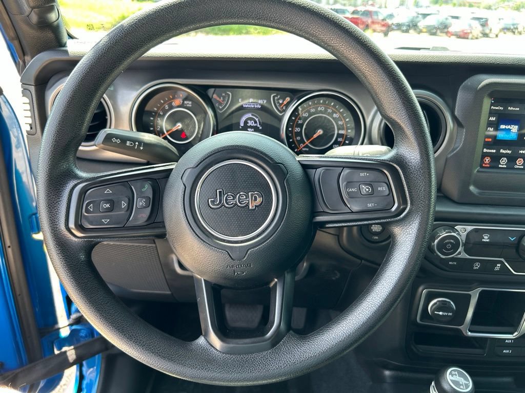 Used 2023 Jeep Wrangler Sport AWD/4WD image 12