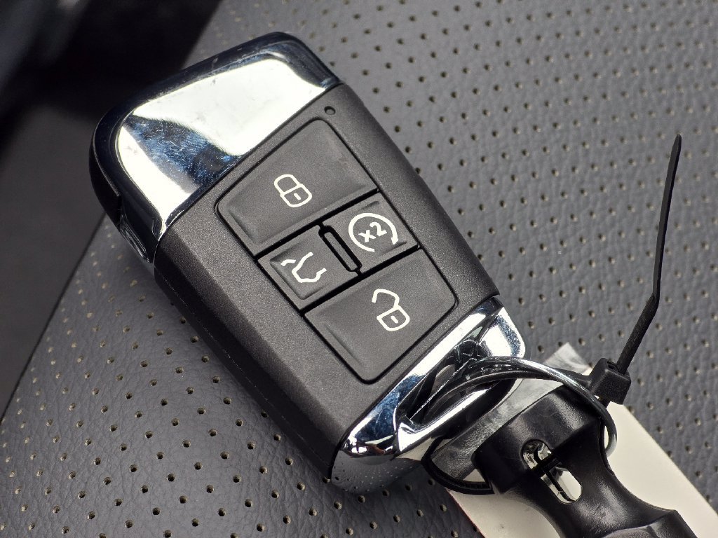 New 2027 Volkswagen Jetta GLI Autobahn FWD image 24