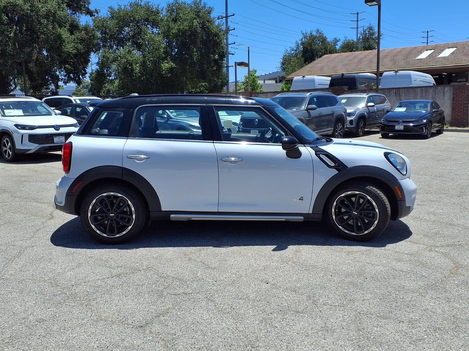 Used 2016 MINI Cooper Countryman S AWD/4WD image 3