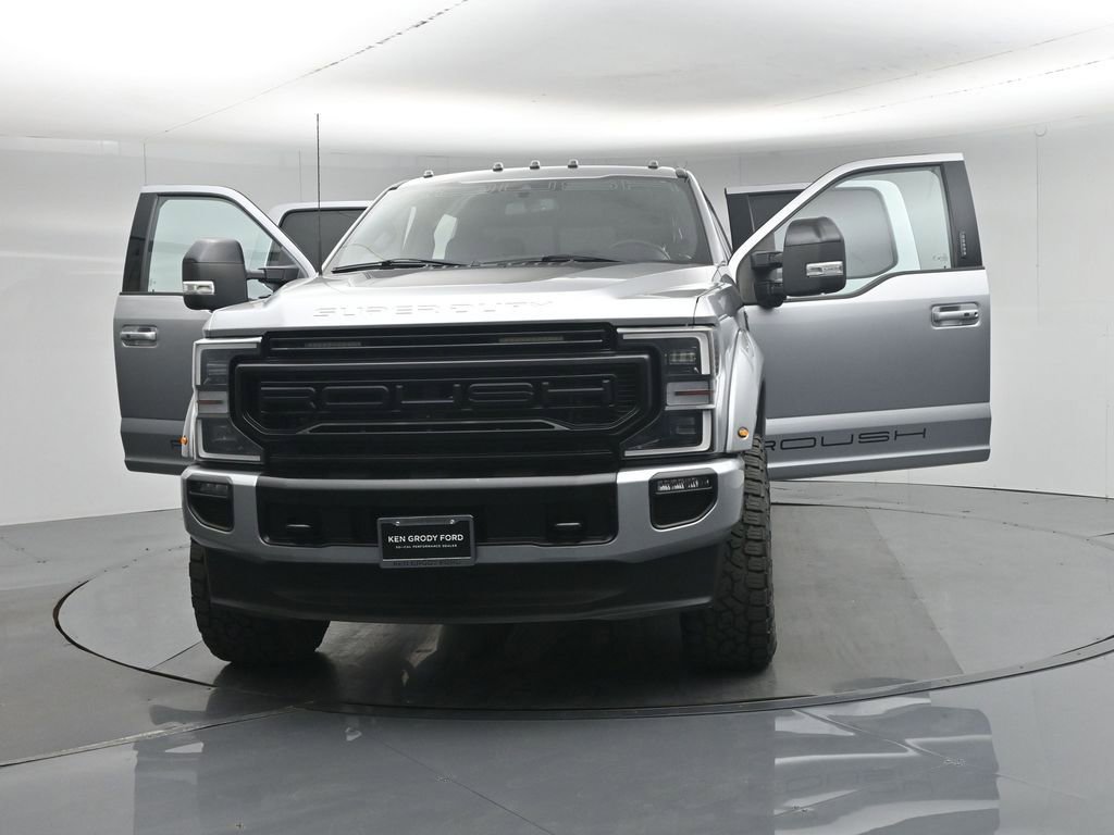 Used 2022 Ford F250 Lariat w/ Black Appearance Package AWD/4WD image 37