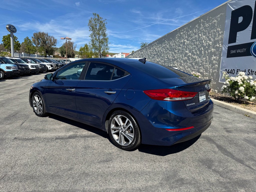 Used 2017 Hyundai Elantra Limited image 9