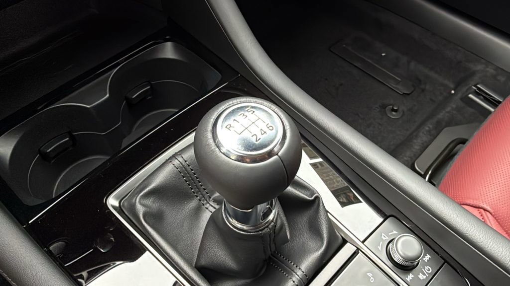 New 2026 MAZDA MAZDA3 2.5 S Hatchback w/ Premium Pkg FWD image 17