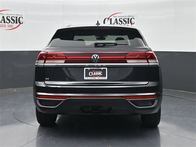 Used 2025 Volkswagen Atlas Cross Sport SE image 8