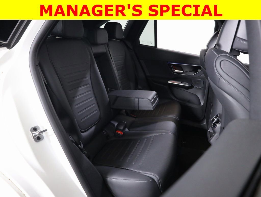 Certified 2025 Mercedes-Benz GLC 300 4MATIC image 41