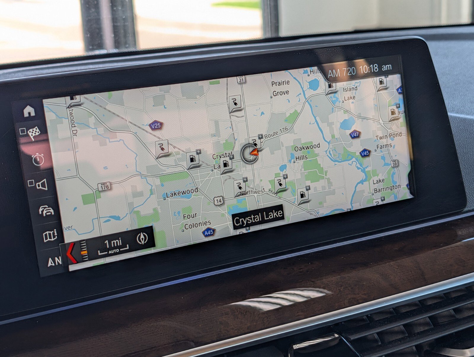 Used 2018 BMW 530e xDrive w/ Premium Package 2 image 25