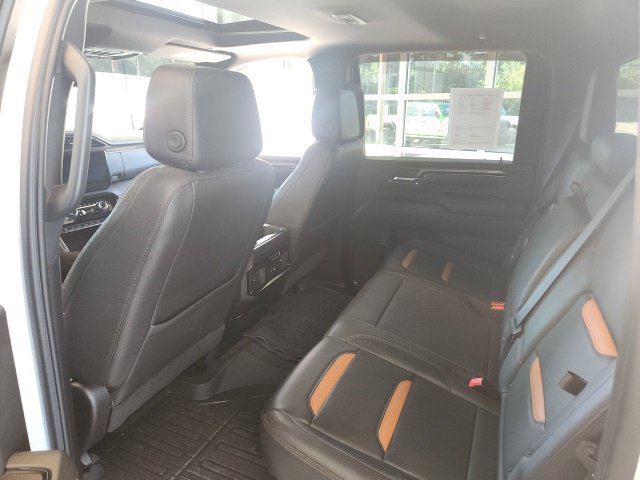 Used 2024 GMC Sierra 2500 AT4 w/ AT4 Premium Plus Package AWD/4WD image 35