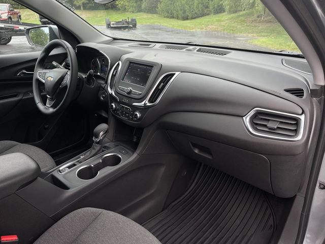 Used 2024 Chevrolet Equinox LT FWD image 28