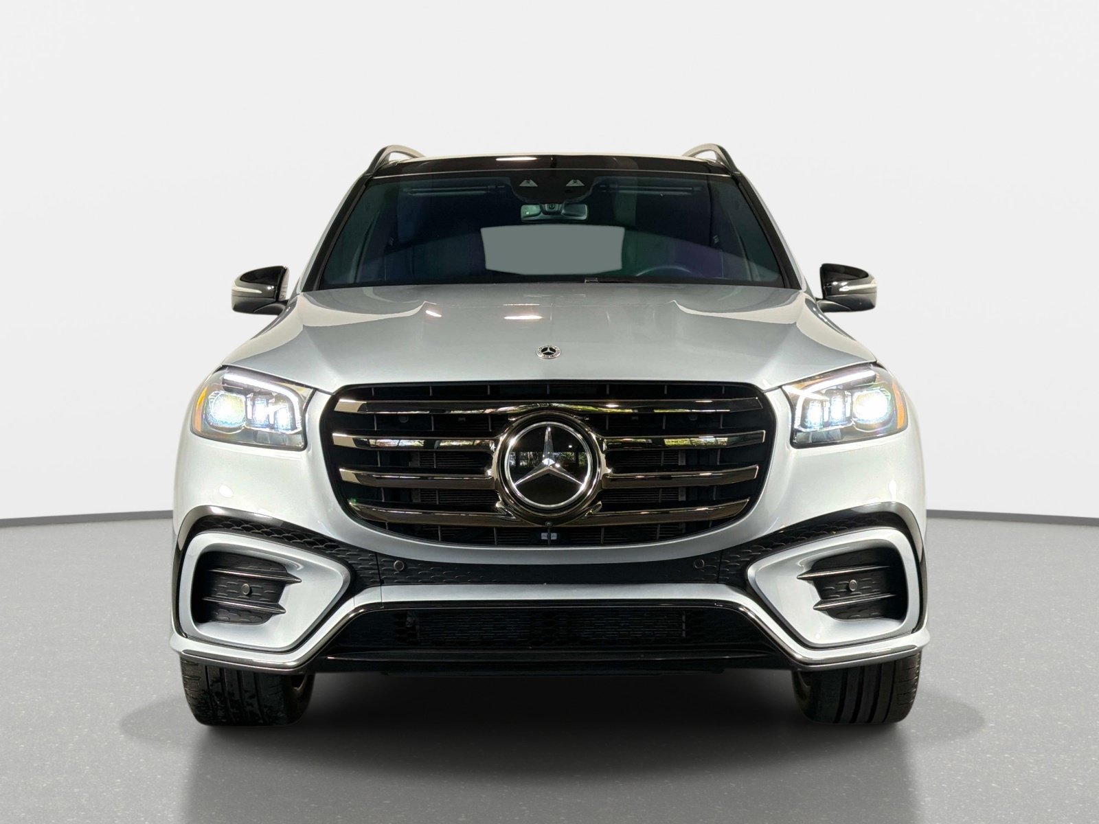 Used 2025 Mercedes-Benz GLS 580 4MATIC image 8