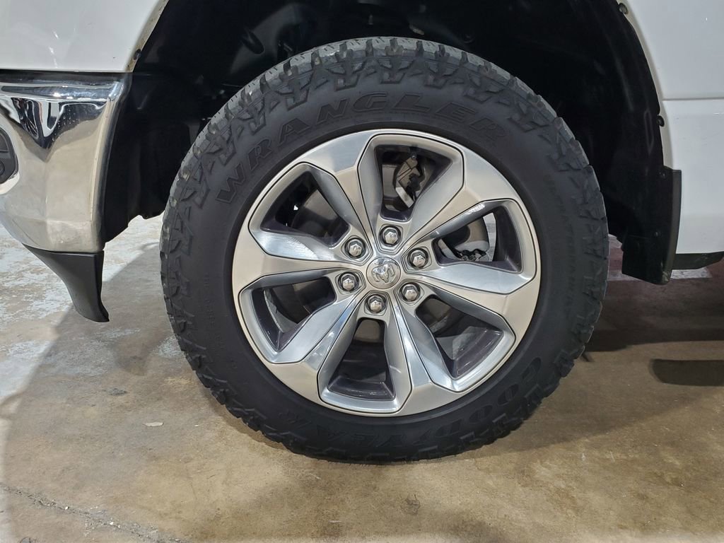 Used 2021 RAM 1500 Lone Star AWD/4WD image 41