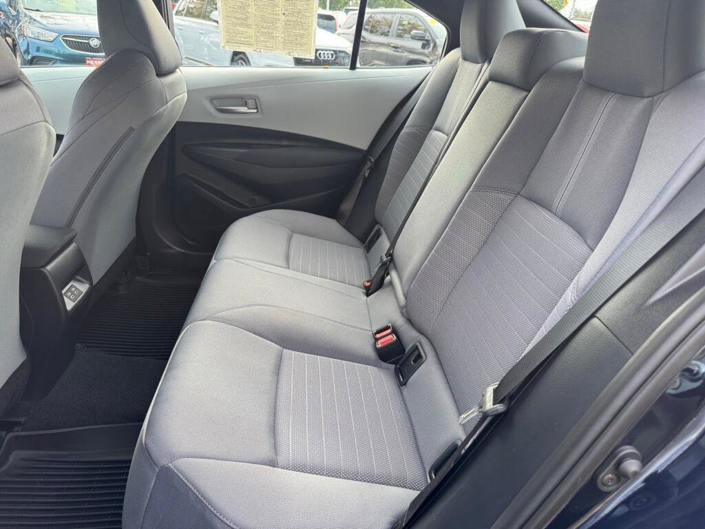 Certified 2026 Toyota Corolla SE FWD image 6