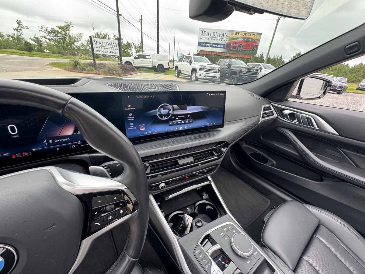 Used 2025 BMW 430i Convertible RWD image 19