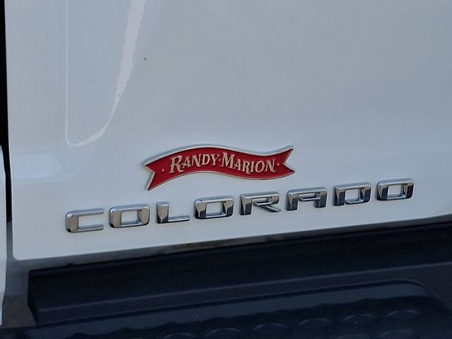 Used 2025 Chevrolet Colorado W/T w/ Advanced Trailering Package image 30