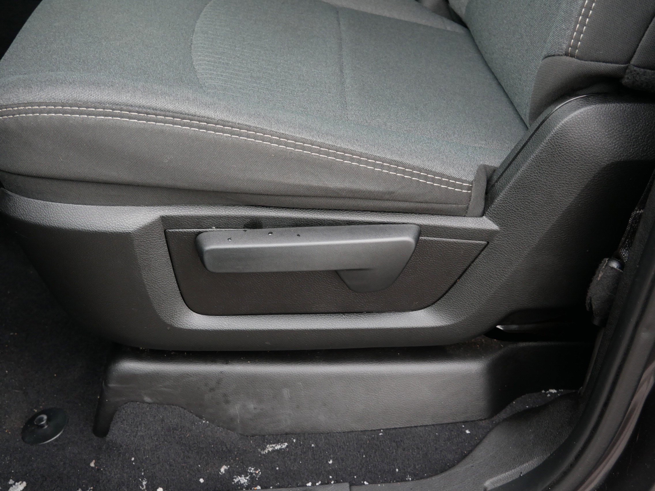 Used 2024 RAM 2500 Tradesman w/ Chrome Appearance Group image 20