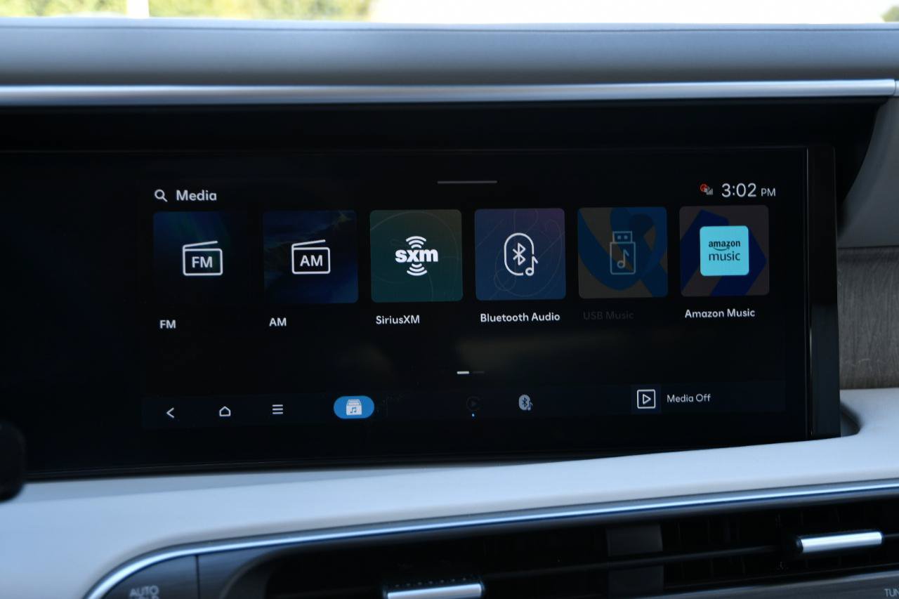Used 2026 Hyundai Palisade SEL FWD image 19