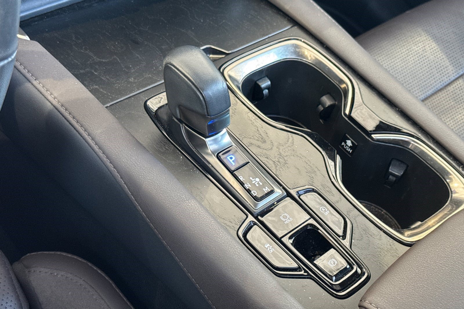 Used 2023 Lexus RX 350 FWD w/ Accessory Package image 28