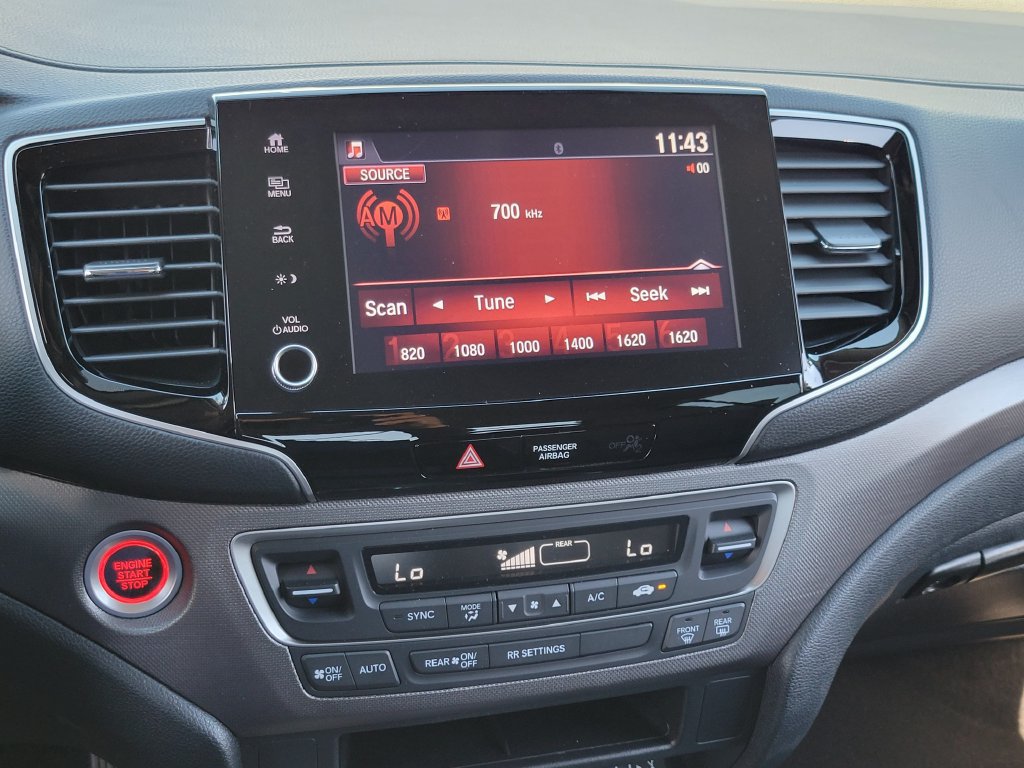 Used 2021 Honda Ridgeline Sport image 9