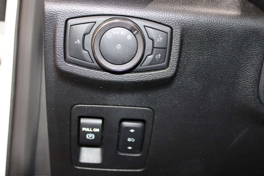 Used 2019 Ford F150 Raptor w/ Equipment Group 801A Mid AWD/4WD image 23
