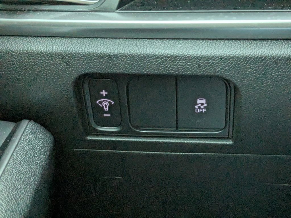 Used 2024 Kia Sorento S image 27