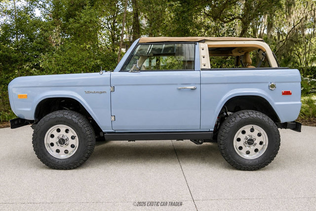 Used 2025 Ford Bronco Badlands AWD/4WD image 17