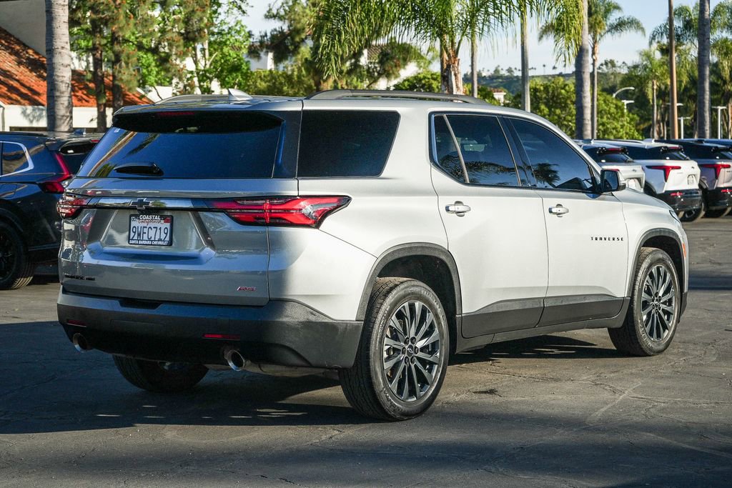 Used 2023 Chevrolet Traverse RS w/ LPO, Floor Liner Package AWD/4WD image 6