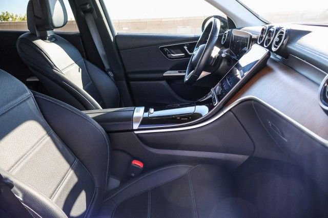 Used 2023 Mercedes-Benz GLC 300 image 12