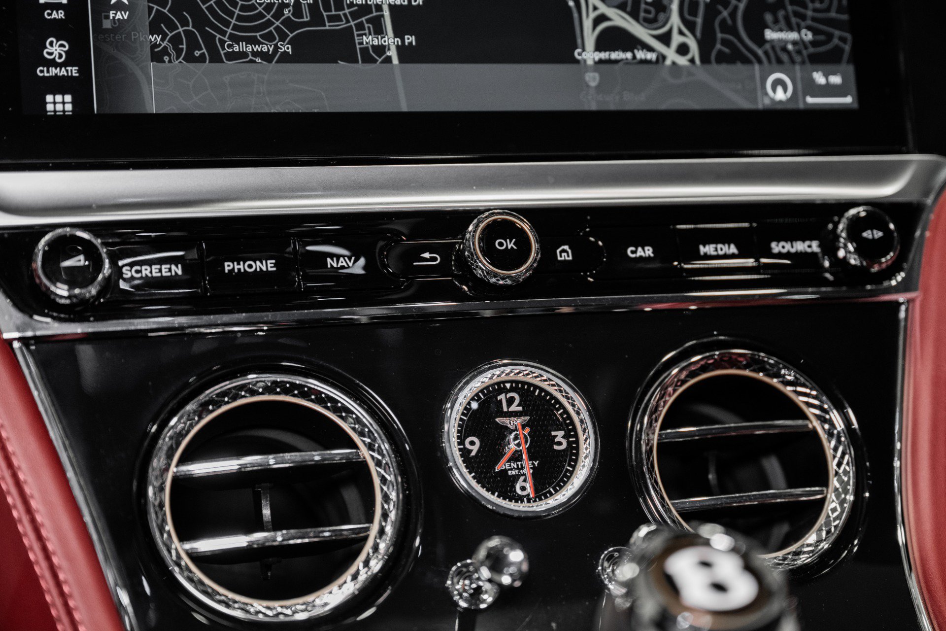 Used 2020 Bentley Continental GT image 29