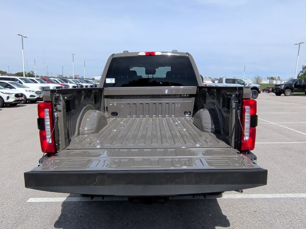 New 2026 Ford F250 Lariat w/ Chrome Package image 44