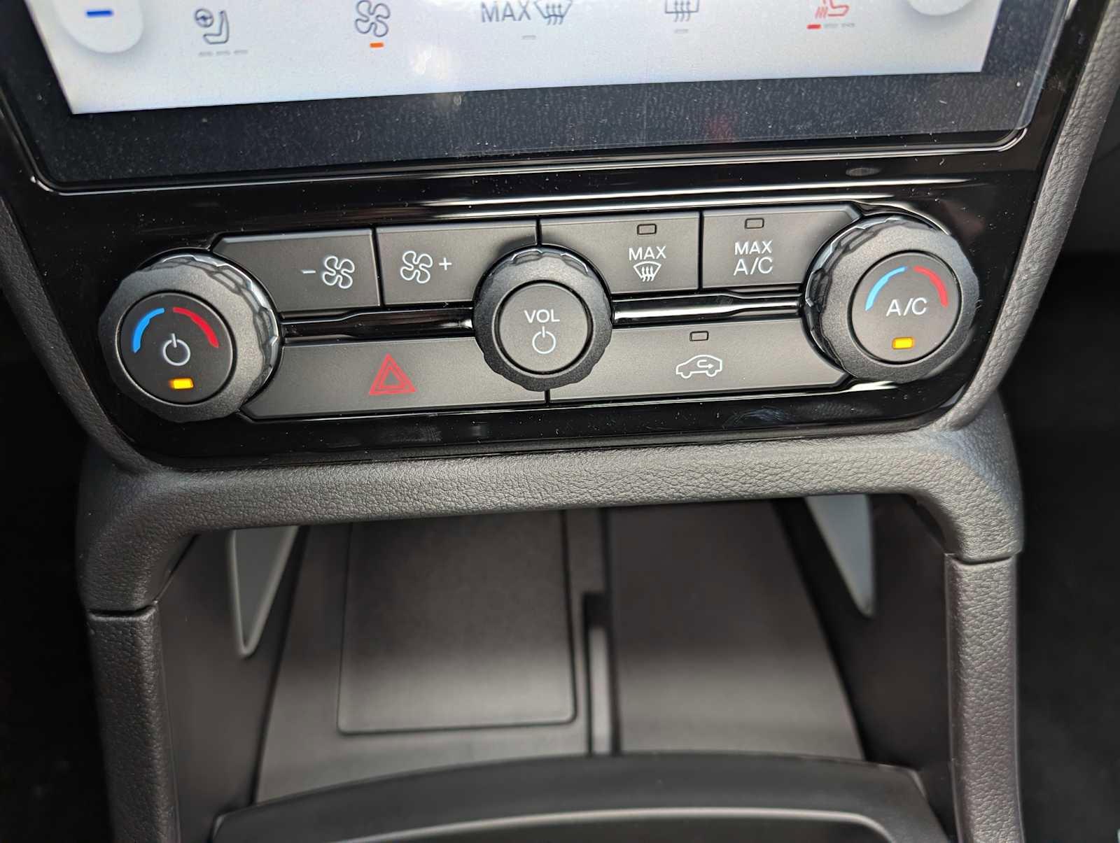 New 2025 Ford Ranger Lariat w/ Trailer Tow Package image 25