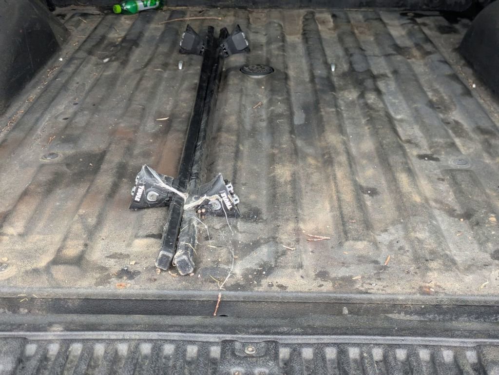 Used 2012 Ford F150 XLT w/ XTR Pkg image 16