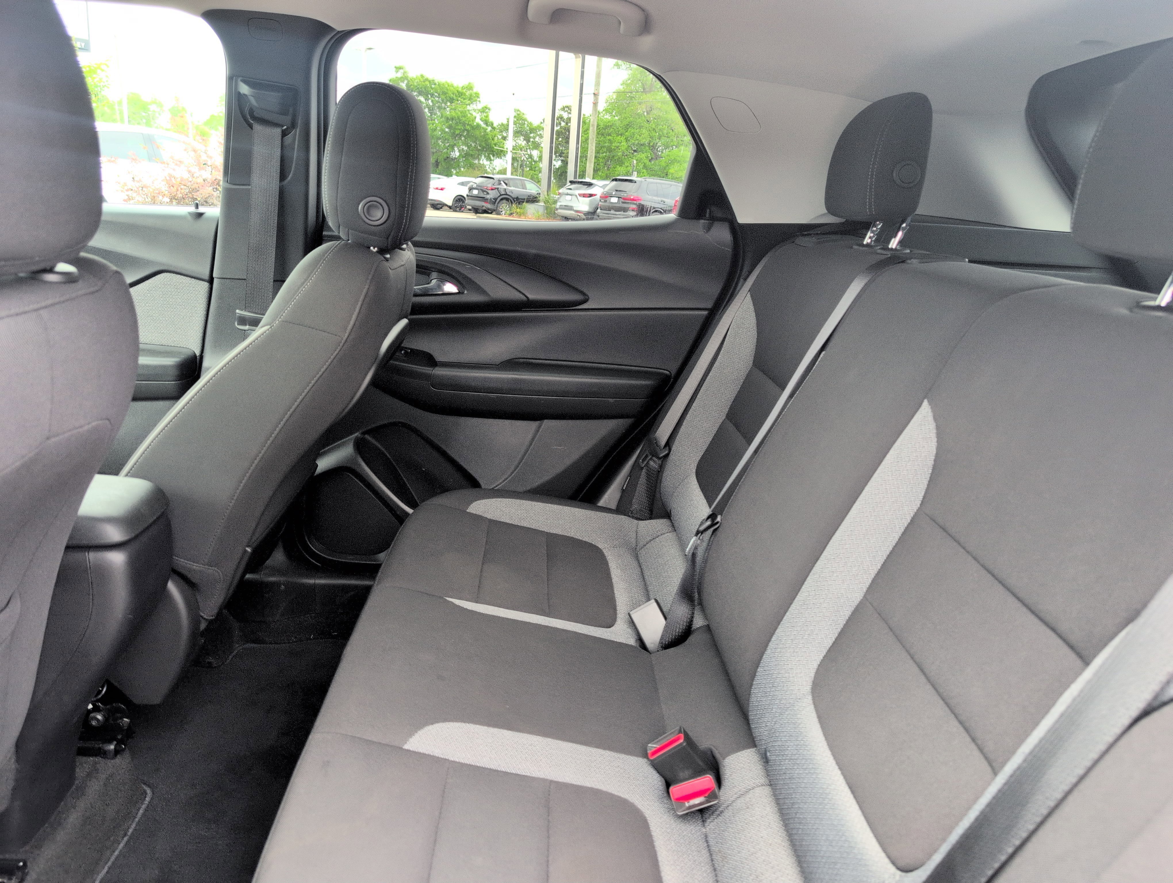 Certified 2023 Chevrolet TrailBlazer LT FWD image 31
