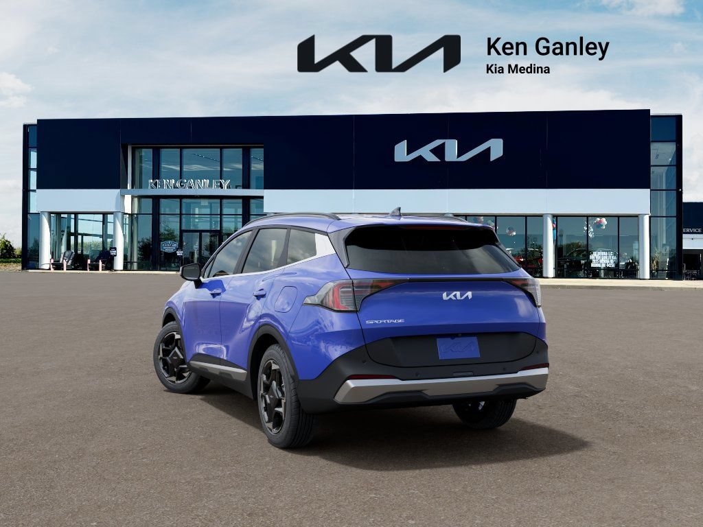 New 2026 Kia Sportage EX w/ EX Panorama Roof Package FWD image 4